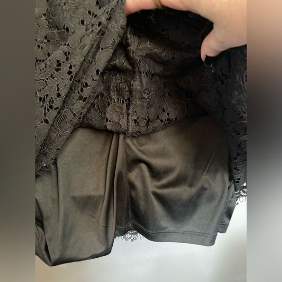 Express black lace piped sleeveless sheath dress - Picture 8 of 9